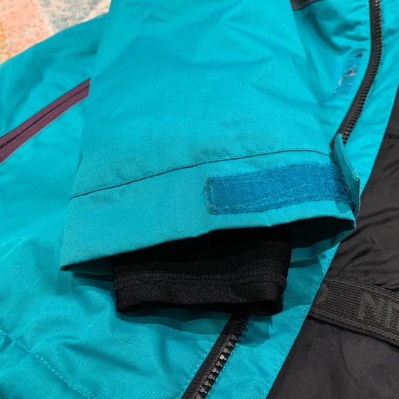 Nitro ski/snowboard jacket - Picture 5 of 6